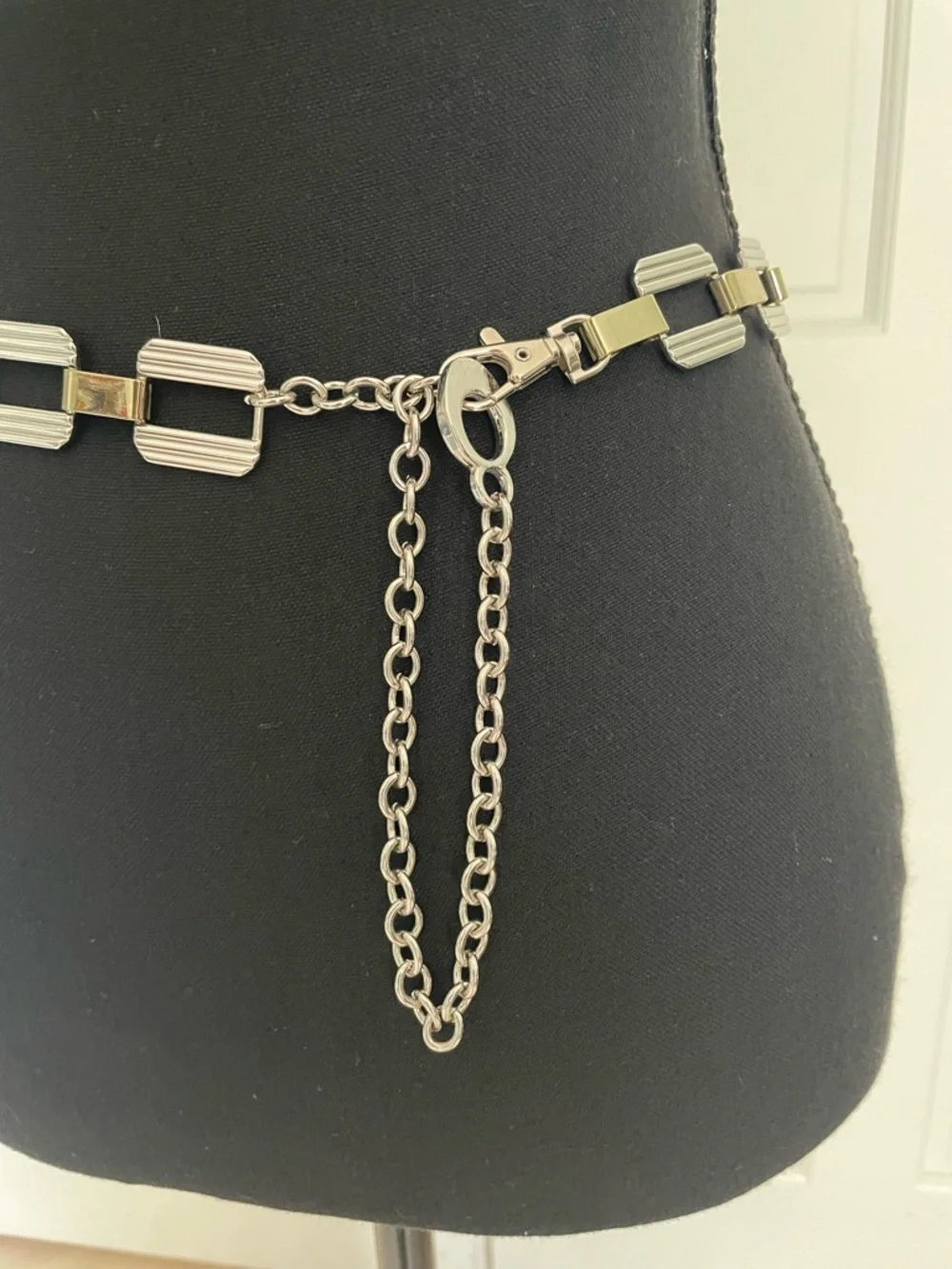 Two-Tone Geometric Chain Link Adjustable Waist Belt - Women Accessories